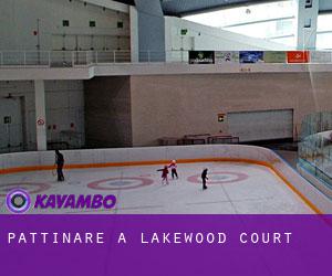 Pattinare a Lakewood Court